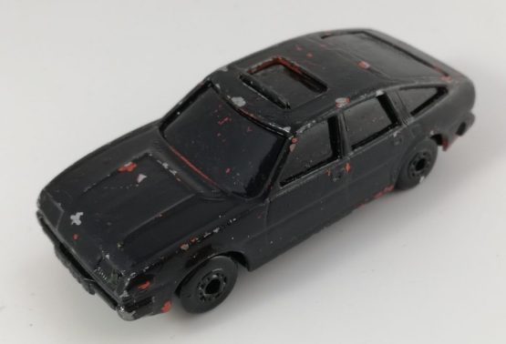 Stary samochodzik resorak kolekcjonerski Matchbox 1989 Rover 3500 Lesney