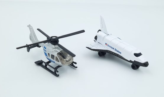 Samochodziki resoraki model siku policja straż ambulans helikopter - obrazek 7