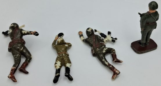 Stare kolekcjonerskie żołnierzyki żołnierz figurki PRL - obrazek 3
